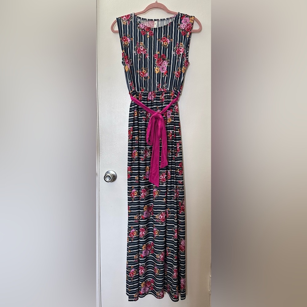 NWOT Her•clothing XS-Small